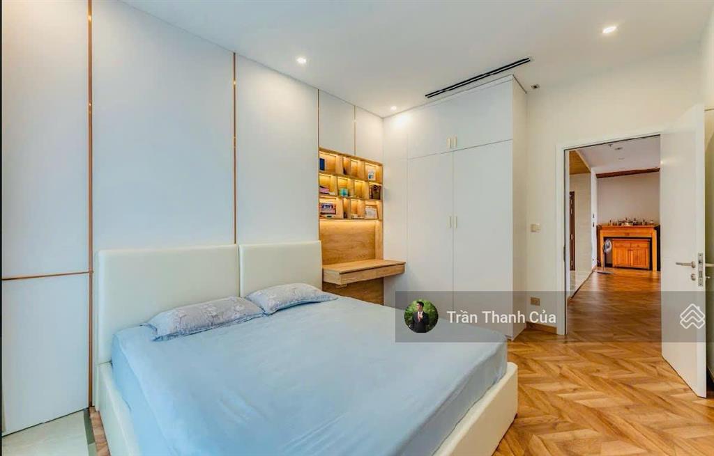 [tin xác thực] cho thuê penthouse 3pn diện tích 166m2, có tới 3wc và 3 ban công.  0908 132 ***