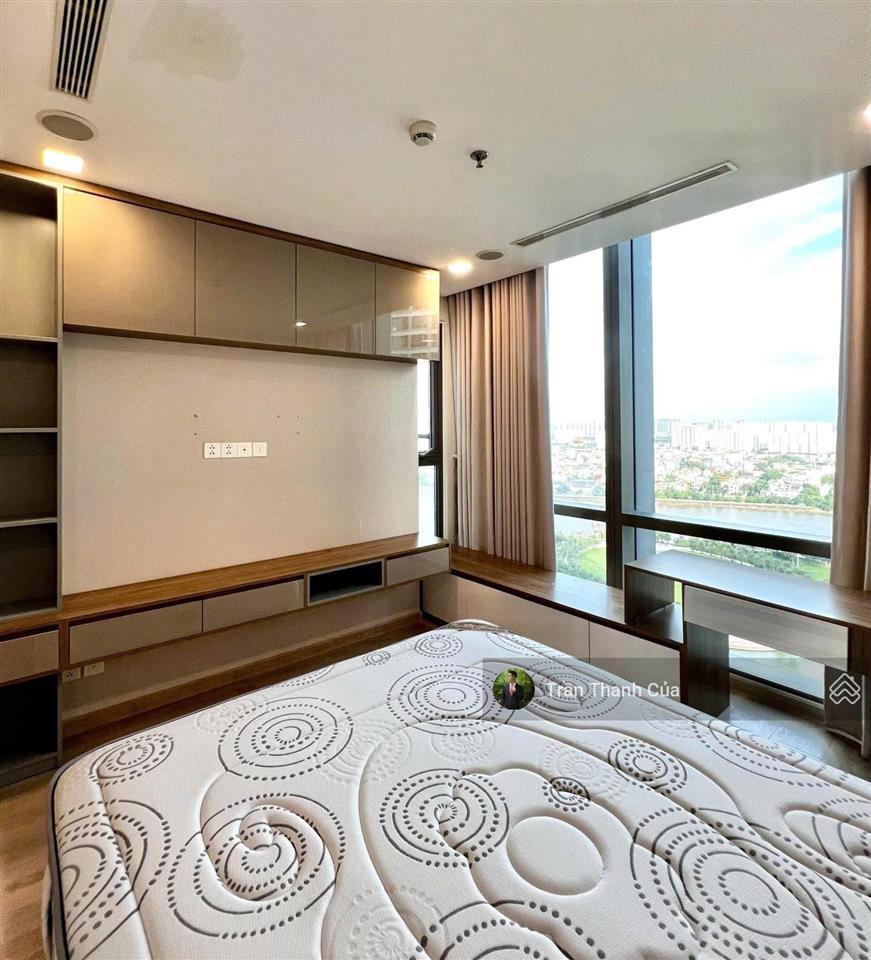 Cho thuê 4pn landmark 81. diện tích 172m2 đầy đủ nội thất, view triệu rưỡi đô.  0908 132 ***