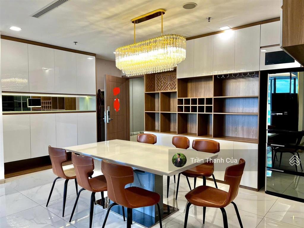 Cho thuê 4pn landmark 81. diện tích 172m2 đầy đủ nội thất, view triệu rưỡi đô.  0908 132 ***