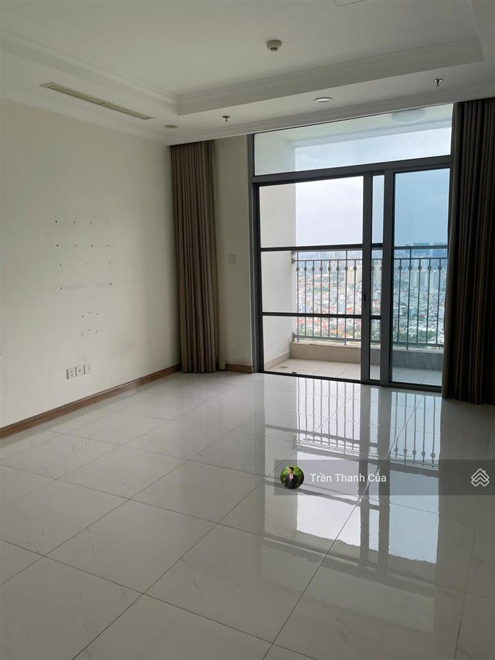 Cho thuê 4pn landmark 1. diện tích 155m2, view thoáng, vị trí trung tâm. giá thuê chỉ 56 triệu