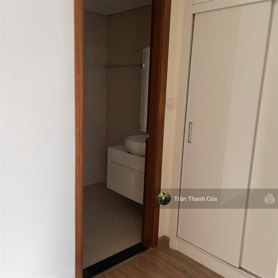 Bán nhanh 4pn landmark 1. diện tích 155m2, view trực diện sông, công viên, sẵn sổ giá chỉ 29,9 tỷ
