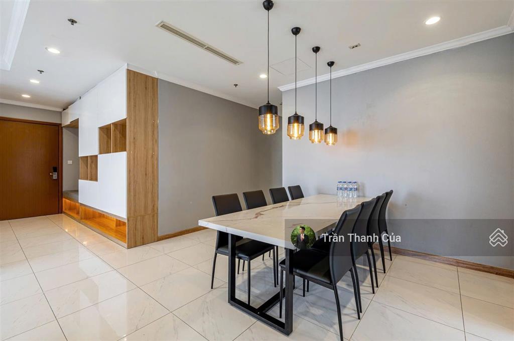 Bán officetel 2 phòng ngủ landmark 5 vinhomes central park