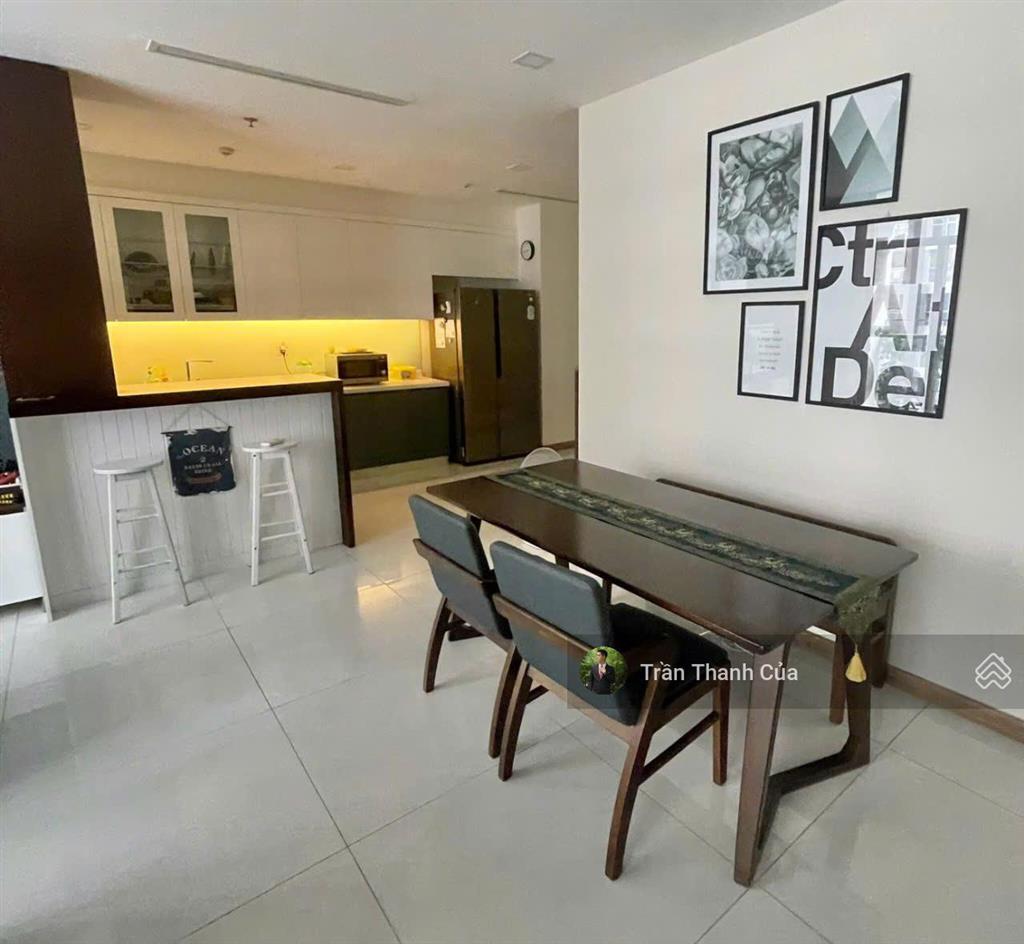 Cho thuê 3pn park 2. diện tích lớn 115m2, có 2 ban công, đầy đủ nội thất. giá thuê 31 triệu còn