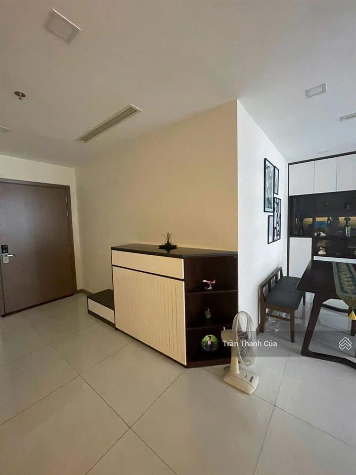 Cho thuê 3pn park 2. diện tích lớn 115m2, có 2 ban công, đầy đủ nội thất. giá thuê 31 triệu còn
