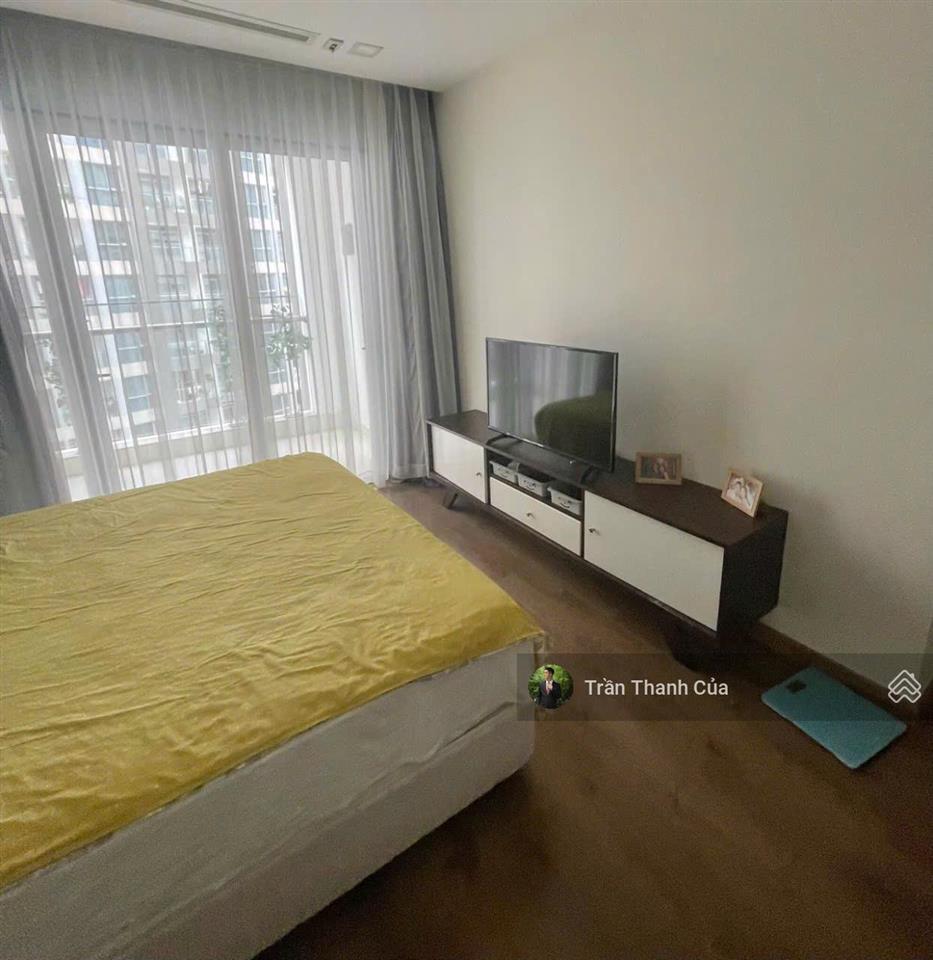 Cho thuê 3pn park 2. diện tích lớn 115m2, có 2 ban công, đầy đủ nội thất. giá thuê 31 triệu còn