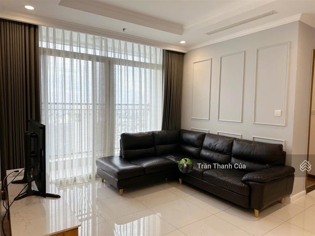 Cho thuê nhanh 3pn landmark 4. diện tích 108m2 lầu cao view thoáng, tầm nhìn ra sông.  090813205
