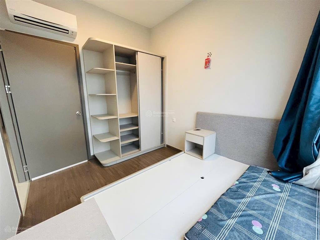 Bán căn sân vườn full nội thất 59m2 + 3m2 giá bán 2,950 tỷ. sổ sẵn.   0909 086 *** (có zalo)