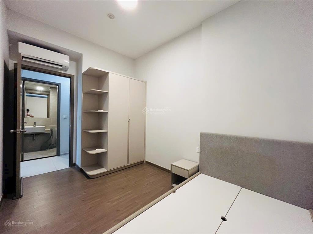 Bán căn sân vườn full nội thất 59m2 + 3m2 giá bán 2,950 tỷ. sổ sẵn.   0909 086 *** (có zalo)