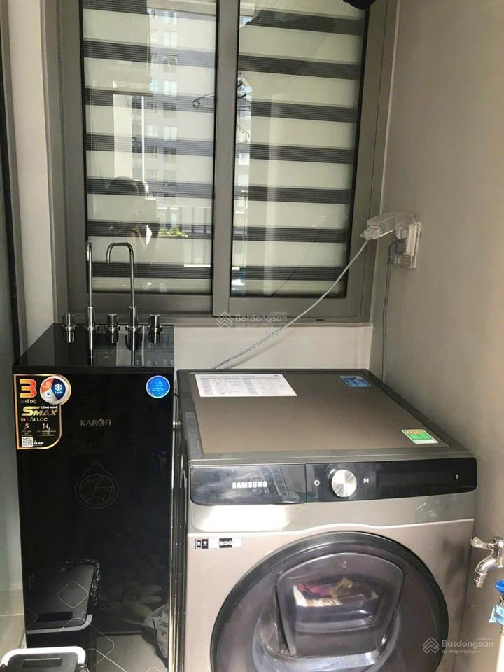 Chính chủ bán căn 59m2 view hồ bơi chỉ 2,8 tỷ  nội thất thiết kế, mới 90%. xem ạ  0909 086 ***