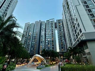 Chính chủ bán căn 59m2 view hồ bơi chỉ 2,85 tỷ  nội thất thiết kế, mới 90%. xem ạ  0909 086 ***