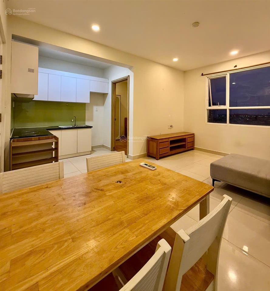 Căn 2pn dreamhome đầy đủ nội thất giá thuê 7,5 triệu/tháng.  hương  0909 086 *** có zalo