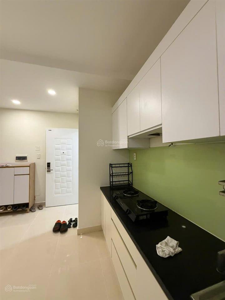 Căn 3pn rất mới, có nội thất. giá mềm 8,5 triệu/tháng.  xem nhà  0909 086 *** có zalo