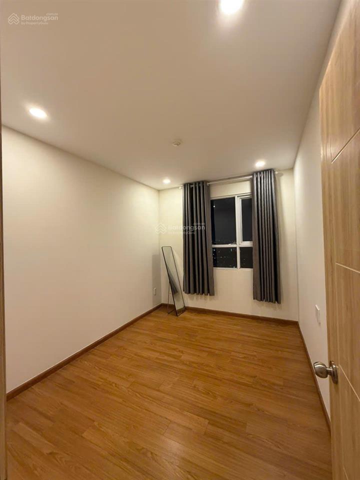 Căn 3pn rất mới, có nội thất. giá mềm 8,5 triệu/tháng.  xem nhà  0909 086 *** có zalo