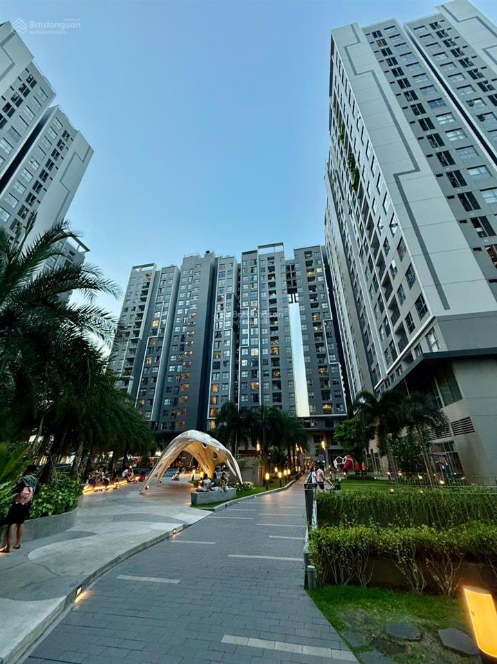 Cho thuê căn hộ nhà trống hoặc đầy đủ nội thất. chỉ từ 6,5 triệu/th.  hương xem nhà 0909 086 ***