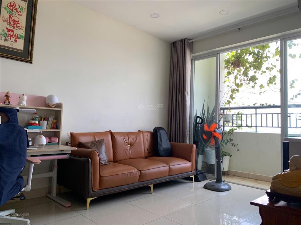 Căn góc 3pn cần bán có nội thất view trọn vẹn quận i. gia sbnas 2,960 tỷ.  hương 0909 086 ***