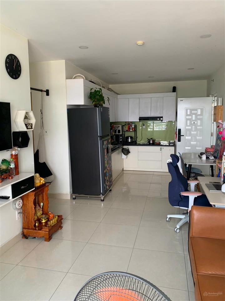 Căn góc 3pn cần bán có nội thất view trọn vẹn quận i. gia sbnas 2,960 tỷ.  hương 0909 086 ***