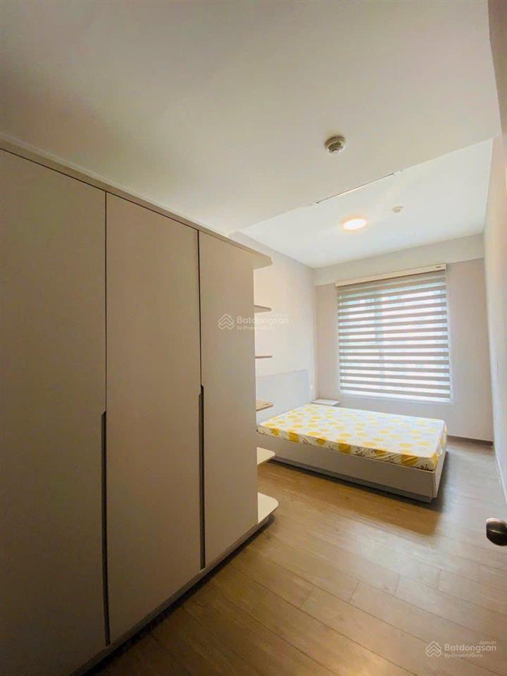 View hồ bơi  căn 3 phòng ngủ đầy đủ nội thất chỉ 13 triệu/tháng.  0909 086 *** ib zalo