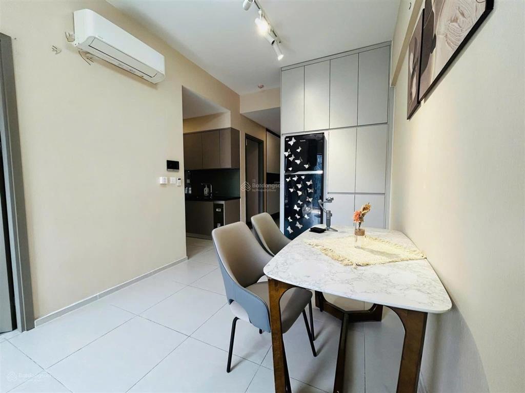 Có tin là có bán các căn westgate chuyển nhượng từ 2,690 tỷ/căn 2pn 3pn.  pkd 0909 086 ***