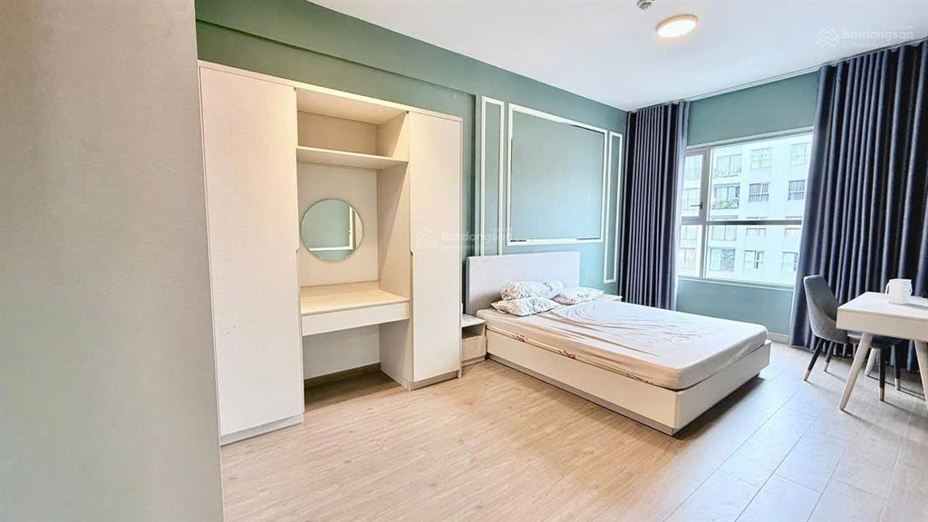 Có tin là có bán các căn westgate chuyển nhượng từ 2,690 tỷ/căn 2pn 3pn.  pkd 0909 086 ***