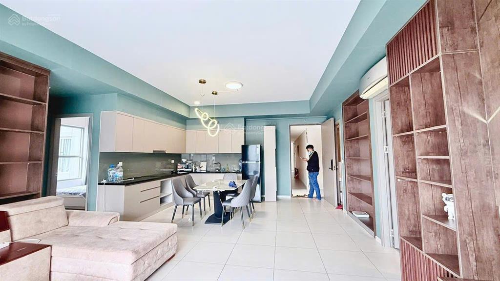 Có tin là có bán các căn westgate chuyển nhượng từ 2,690 tỷ/căn 2pn 3pn.  pkd 0909 086 ***