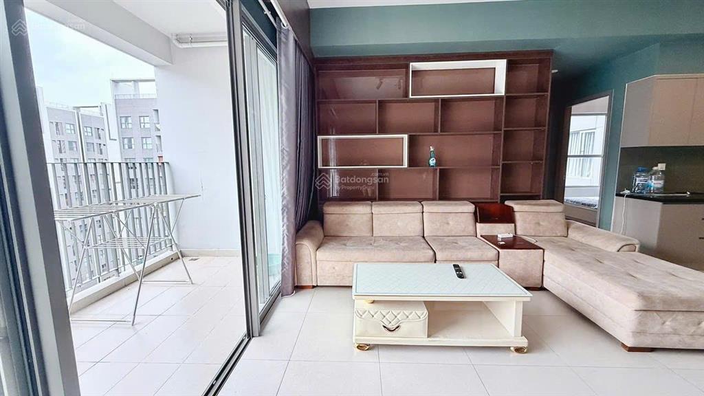 Có tin là có bán các căn westgate chuyển nhượng từ 2,690 tỷ/căn 2pn 3pn.  pkd 0909 086 ***