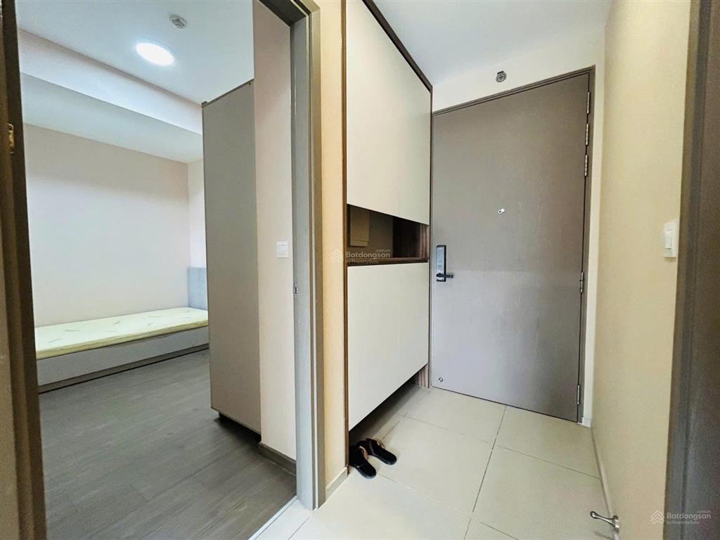 Có tin là có bán các căn westgate chuyển nhượng từ 2,690 tỷ/căn 2pn 3pn.  pkd 0909 086 ***