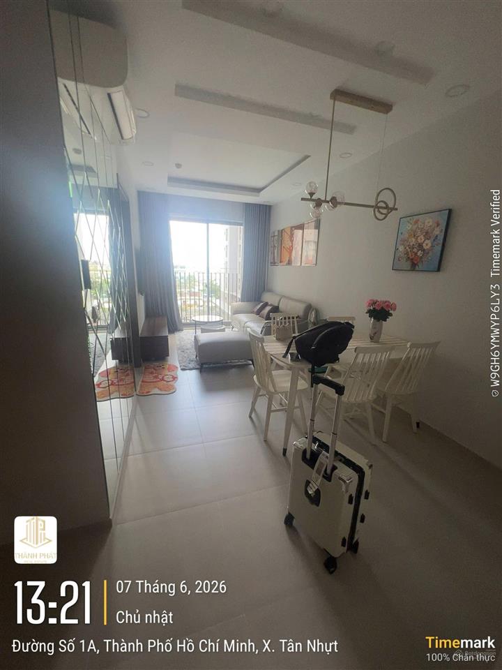 View hồ bơi, căn 2pn đầy đủ nội thất. chỉ 2,6 tỷ.  hương 0909 086 ***