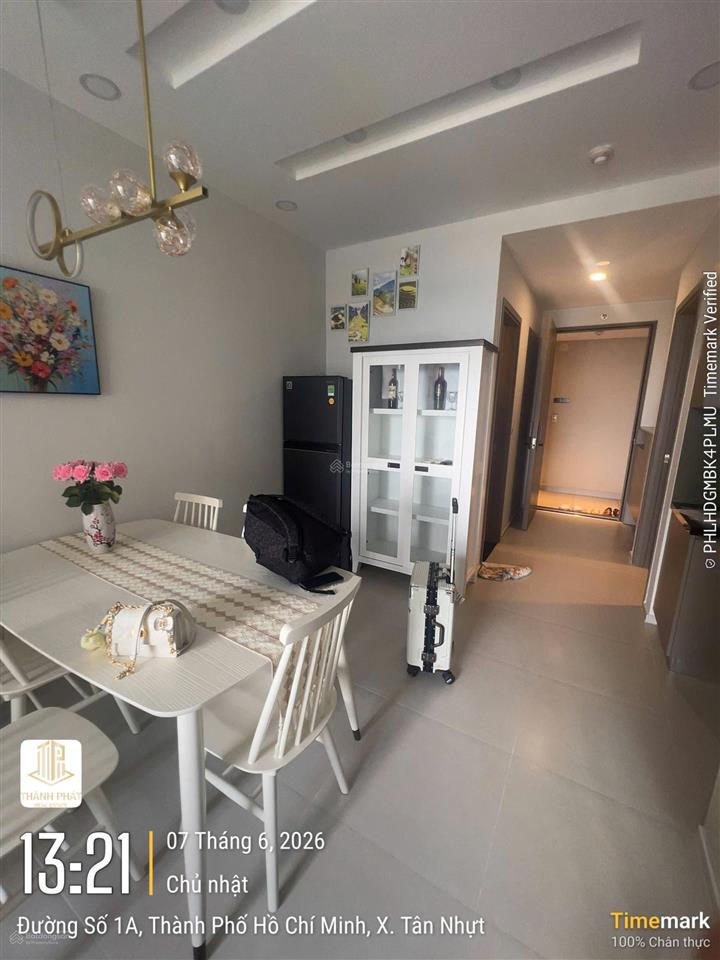 View hồ bơi, căn 2pn đầy đủ nội thất. chỉ 2,6 tỷ.  hương 0909 086 ***