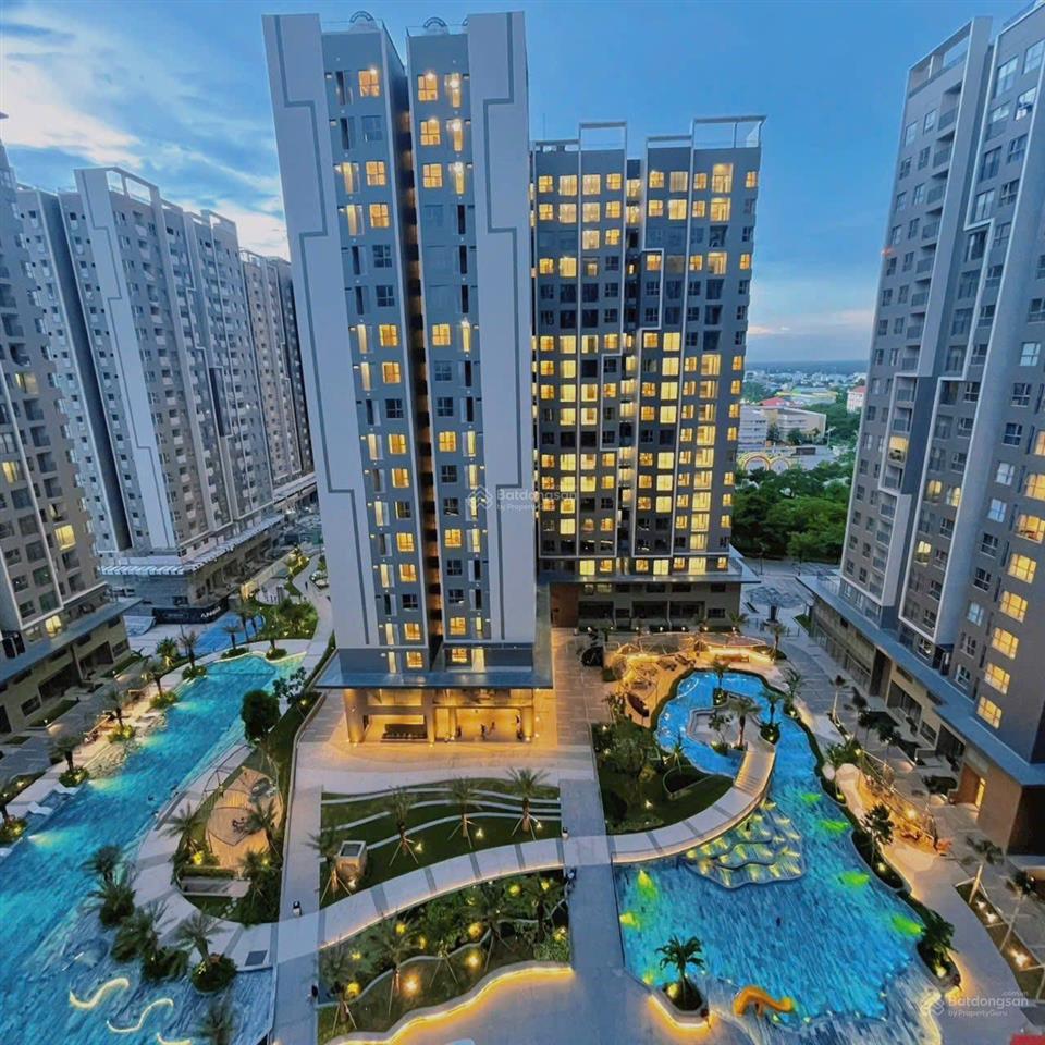 Căn góc 3 phòng ngủ view hồ full nội thất thiết kế 3,9 tỷ  hương 0909 086 *** (zalo)