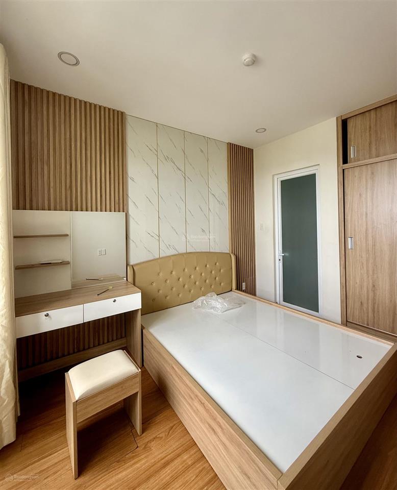 Giá đầu tư cho anh chị cần mua ở hay kinh doanh, căn 62m2 đầy đủ nội thất thiết kế. chỉ 2,120 tỷ