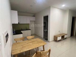 Căn 2pn & 2wc đang trống cho thuê 7tr/th, có nội thất.  hương 0909 086 ***