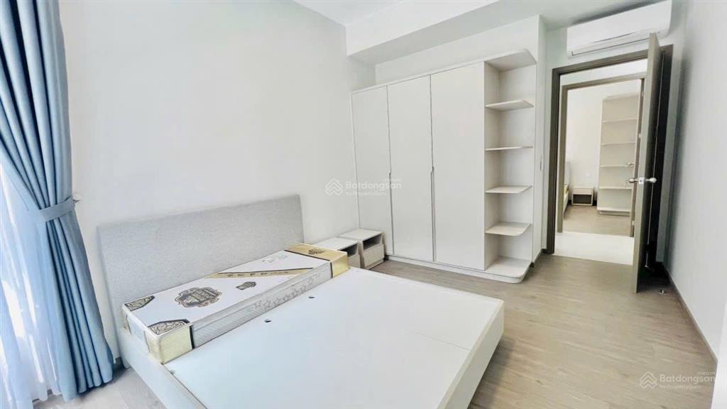 Cho thuê căn góc 3pn view hồ chỉ 14 triệu/tháng.  hương 0909 086 *** zalo