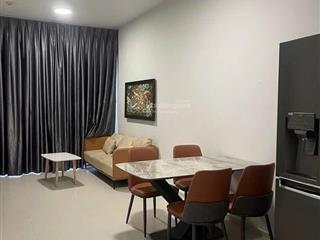 Cho thuê căn hộ 2pn & 2wc đầy đủ nội thất giá thuê chỉ 9 tr/tháng (view hồ).  hương 0909 086 ***