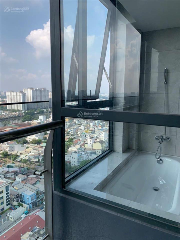 Chuyển về đồng nai gia đình cần bán căn góc 71m2. giá bán 4,7 tỷ.  hương xem nhà 0909 086 ***