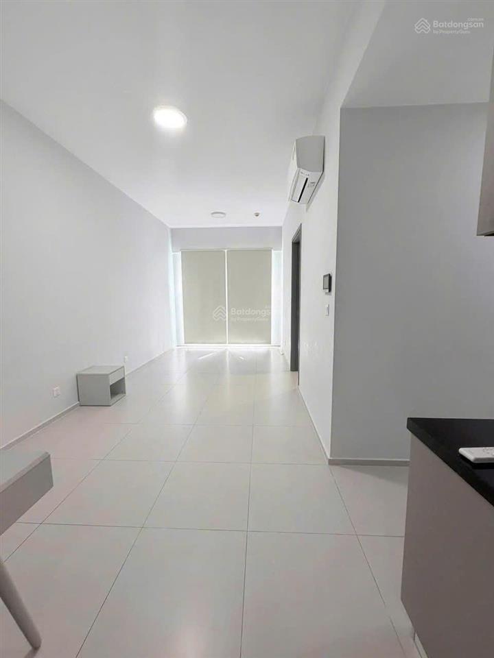 Căn 2pn có giường tủ & máy lạnh. gía chỉ 8 tr/tháng.  0909 086 *** (zalo)
