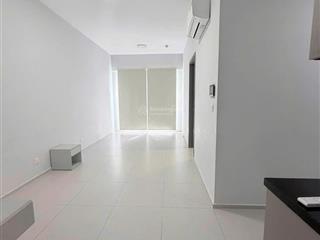 Căn 2pn có giường tủ & máy lạnh. gía chỉ 8 tr/tháng.  0909 086 *** (zalo)