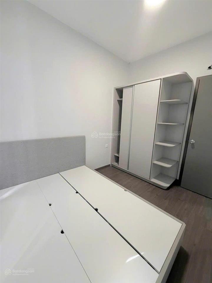 Căn 2pn có giường tủ & máy lạnh. gía chỉ 8 tr/tháng.  0909 086 *** (zalo)
