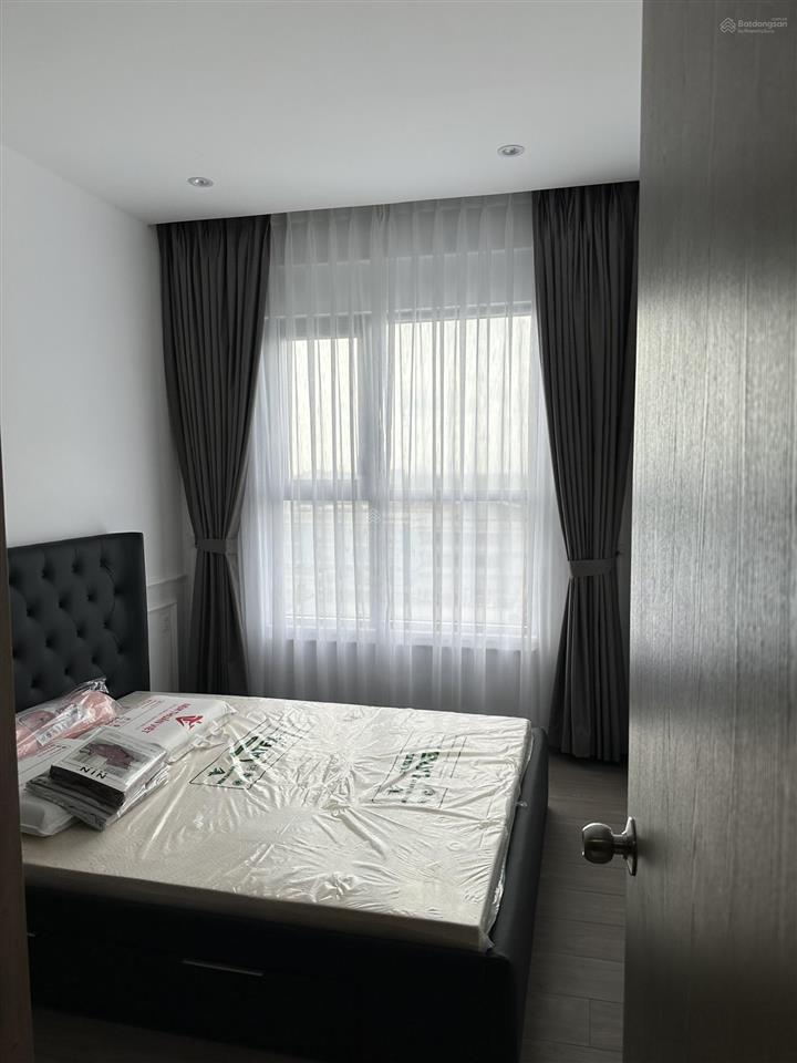 Căn 2pn có bancon full nội thất & ở liền. giá chỉ 9,5 tr/tháng.  0909 086 *** 9zalo)