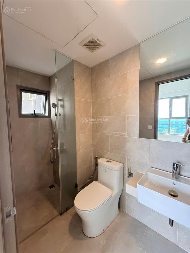 Căn 2pn có máy lạnh + rèm giá thuê chỉ 7 tr/tháng.  hương 0909 086 *** (zalo)