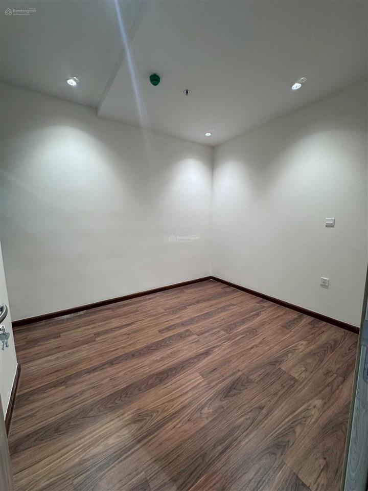 Xoay vòng vốn cần bán căn 2pn căn hộ daqua giá bán chỉ 4,6 tỷ.  hương 0909 086 *** (zalo)