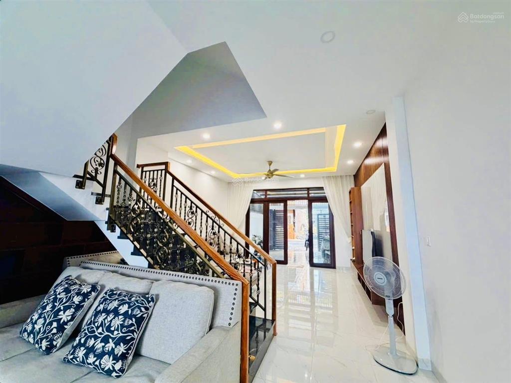 Bán nhà gói 3 mỹ gia thái xuân full nội thất đẹp sang trọng cao cấp nhà 4 tầng chỉ 7ty850 nhà mới ạ