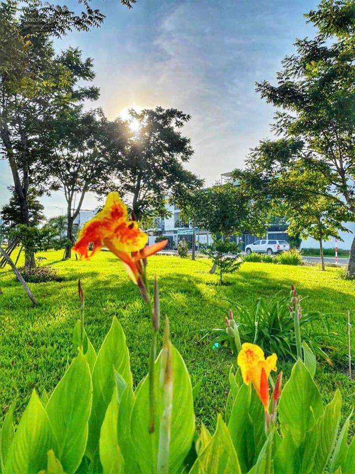 Chính chủ bán nhà thô 3 tầng gói 8 kđt mỹ gia  giá rẻ hơn thị trường chỉ 5,9 tỷ alo em thư
