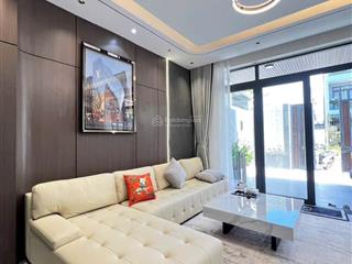 Bán nhà 3 tầng mới xây gói 5 kđt mỹ gia full nội thất cao cấp  giá chỉ 8tỷ6 nhà mới cực kì đẹp ạ