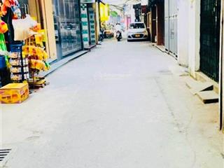 Bán nhà hồ tùng mậu dt 38m2  mt 6m  lô góc  ngõ ô tô qua  9,9 tỷ