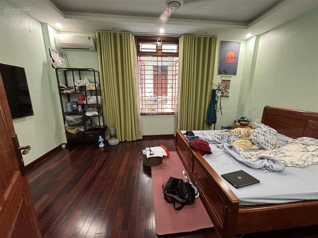 Bán nhà phú diễn  33m2  lô góc  ô tô tránh nhau  giá 8,4 tỷ  gần đường