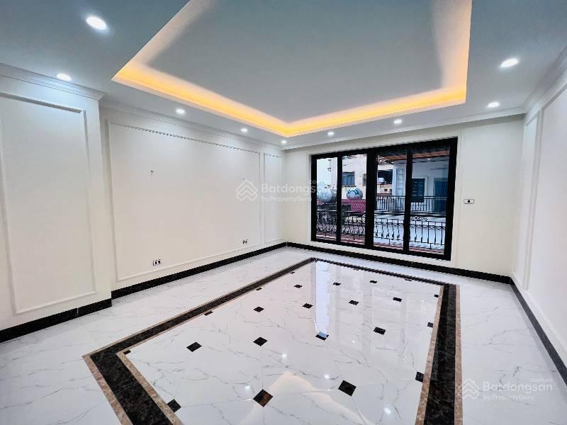 Bán nhà mặt phố phạm thận duật  đường rộng 12m  58m2. kinh doanh cực đẹp. đường sau nhà rộng 8m