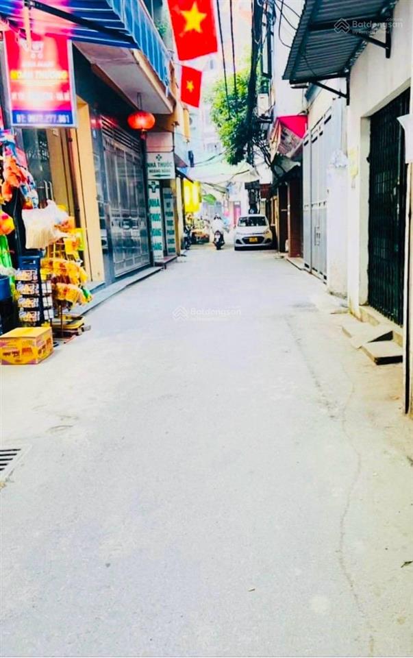 Bán nhà ngõ 267 hồ tùng mậu dt 38m2  mt 6m  lô góc  ô tô vào  9,9 tỷ