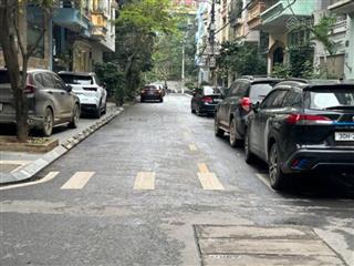 Bán nhà đường văn tiến dũng. dt sổ 100m2  mt 5m  gara 2 ô tô  1 bước ra phố