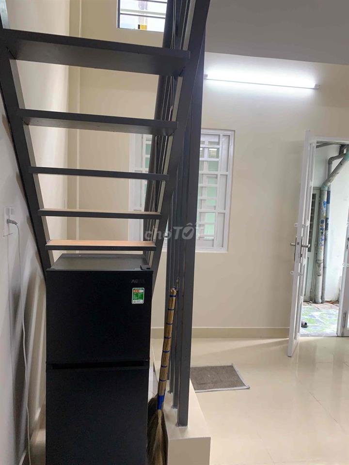 Nhà Sổ Hồng Giáp Siêu thị, Sân Bay, Nhà Thờ