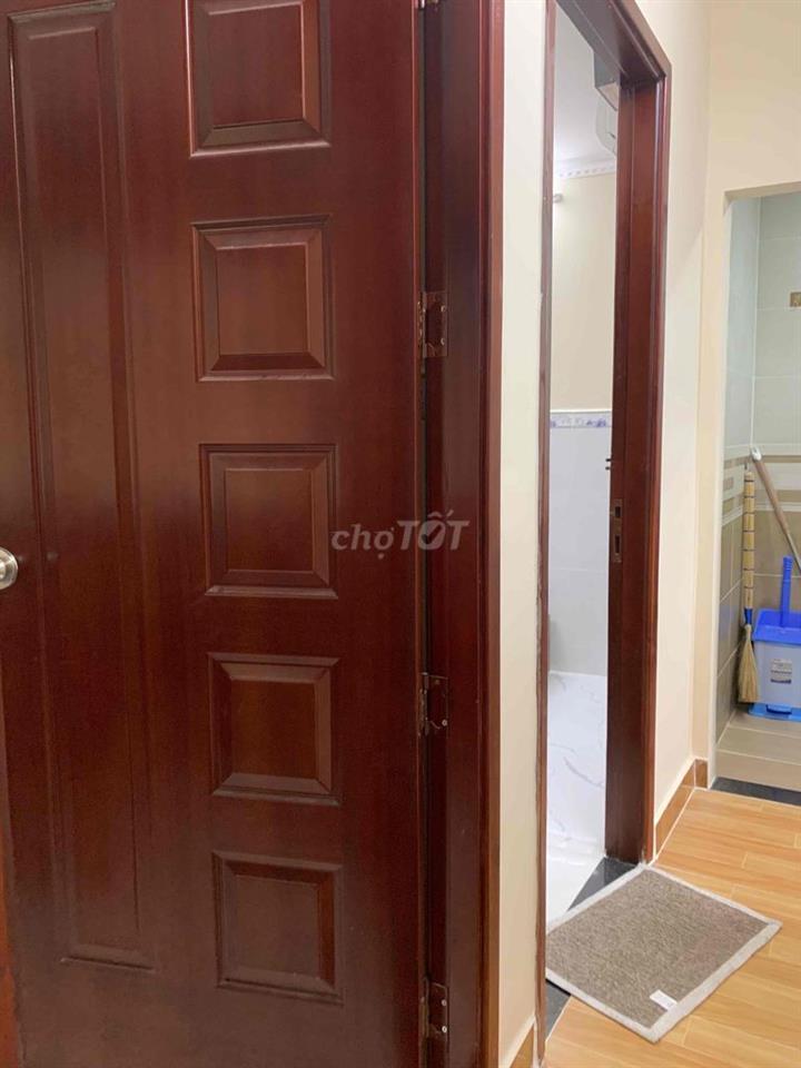 Nhà Sổ Hồng Giáp Siêu thị, Sân Bay, Nhà Thờ
